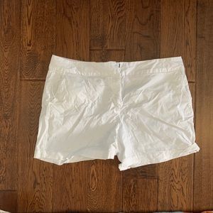 Vineyard vines shorts